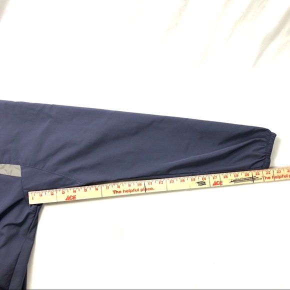 Women’s Patagonia Purple Windbreaker Jacket Medium - Picture 12 of 12